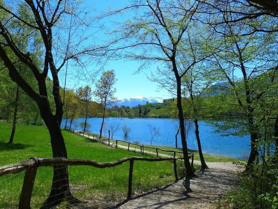 Rustica Sul Lago Tenno Primo Piano Екстер'єр фото
